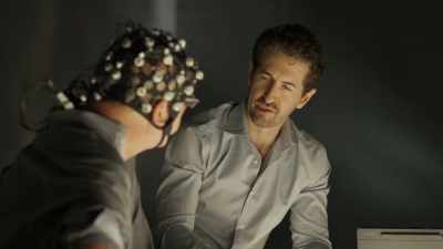 -: So when you gave it an eight, - Inside the Mind of a Con Artist