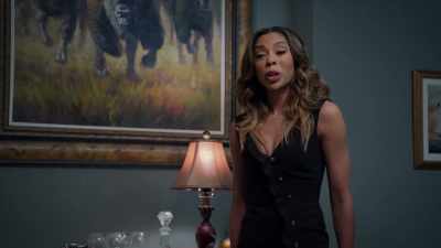 So...you're gay? - Tyler Perry's The Oval