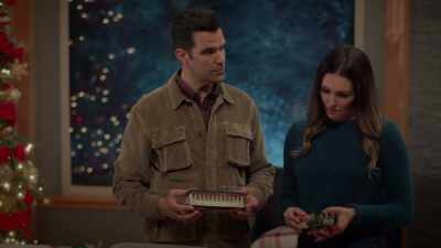So... you're heading back
to Denver tomorrow? - Long Lost Christmas