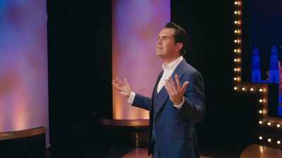 So you're in a bar, with a friend, - Jimmy Carr: The Best of Ultimate Gold Greatest Hits