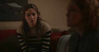 So you're just gonna
stop talking to me? - The Republic of Sarah