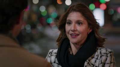 So you're saying
it would just be you and me? - A Royal Christmas Holiday