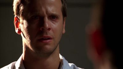 So you're sure you never
saw this guy before? - CSI: Crime Scene Investigation