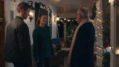 So you're the neighbor - A Maple Valley Christmas