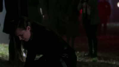 [sobbing continues] - Pretty Little Liars: The Perfectionists