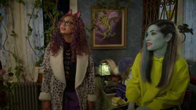 [sobbing] - Monster High: The Movie