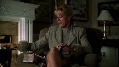 [sobbing, sniffling] - Wise Guy: David Chase and The Sopranos