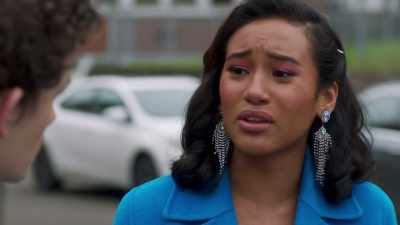 [sobs]
It feels like we've all
lost everything. - Pretty Little Liars: The Perfectionists