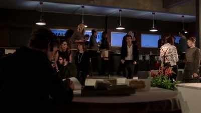 [sobs] - Pretty Little Liars: The Perfectionists