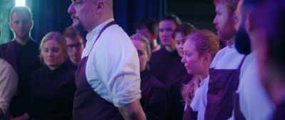 - Sofie, what's a chef's job?
- To cook. - A Taste of Hunger