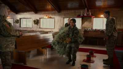 (soft music)
(cadets grunting) - Private Princess Christmas