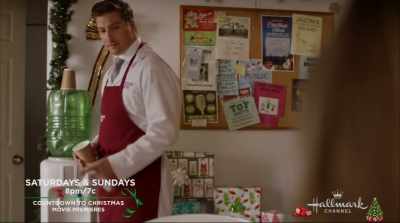 [SOFT MUSIC PLAYING] - Christmas in Love