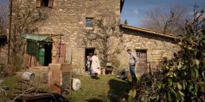 [soft music playing] - La Dolce Villa