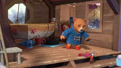 [soft music] - The Adventures of Paddington