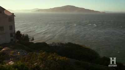 [soft music, seagulls squawk] - Alcatraz Escape: The Lost Evidence