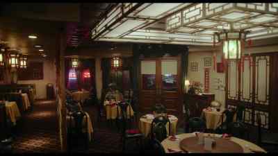 [♪ soft mysterious music playing] - Interior Chinatown