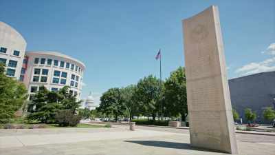 Soft tense music - Deadlocked: How America Shaped the Supreme Court