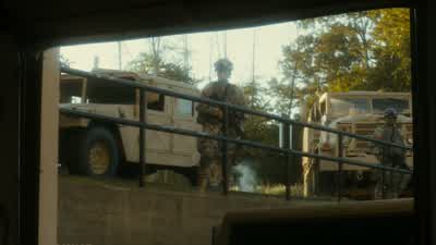 Soldier, can you hear me? - Fear the Walking Dead