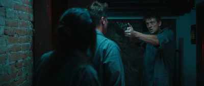 - Soldier?
- I am who I say I am. - Cryo