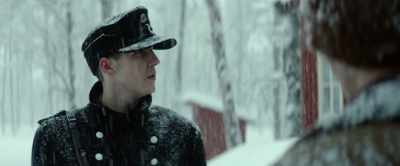 SOLDIERS: Let's be quick. - The 12th Man