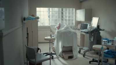 ♪ (SOMBER MUSIC PLAYING) ♪ - Scenes from a Marriage