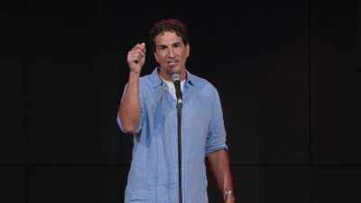 -Some pulp.
-(laughter) - Gary Gulman: Born on 3rd Base
