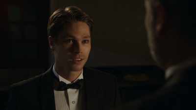 -Some reason not to do it.
-And what did you give him? - Professionals