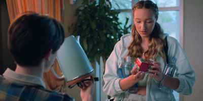 Some throat coat tea, - Tall Girl 2