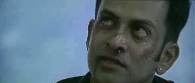 Some time ago, Mikhail went to him
to get a face transplant. - Naam Shabana