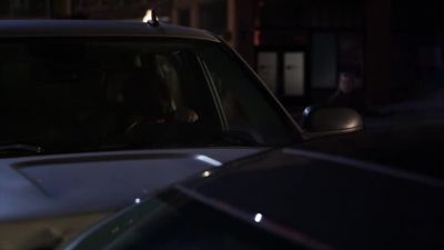 Somebody call 911.
Hurry! - Criminal Minds