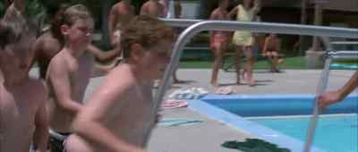 - Somebody help him!
- Squints! - The Sandlot