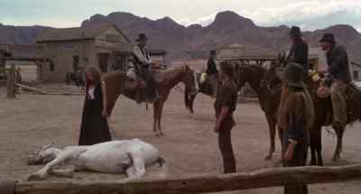 Somebody put down
that poor horse. - Cattle Annie and Little Britches