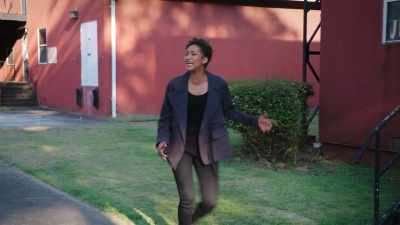 SOMEBODY SHOT HIM!
HELP! HELP! - Tyler Perry's The Oval