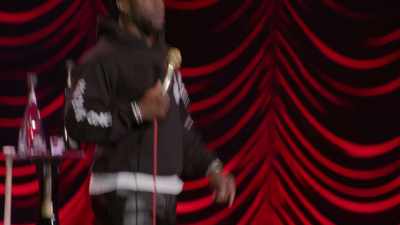 Somebody trying to do something
to me here tonight. - Kevin Hart: Reality Check