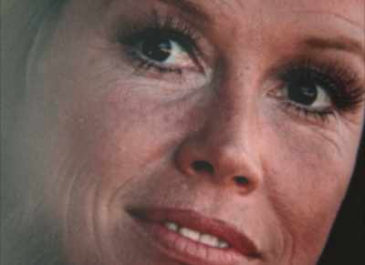 Somebody understands
that I'm not Mary Richards, - Being Mary Tyler Moore