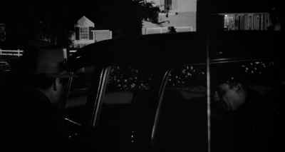 Somebody's coming. - The Killer Is Loose