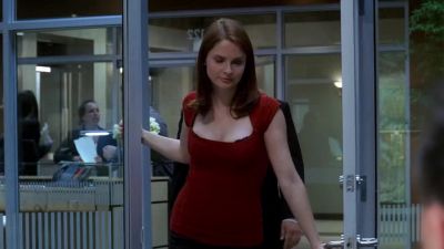Somebody's here for you. - Prison Break