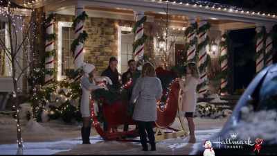 Somehow this thing looks better
and better every year. - Jingle Around the Clock