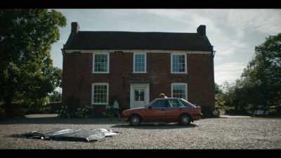 Someone could've got out and left it
looking like the house was locked, - White House Farm