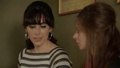 Someone who doesn't like to see - Ms Fisher's Modern Murder Mysteries
