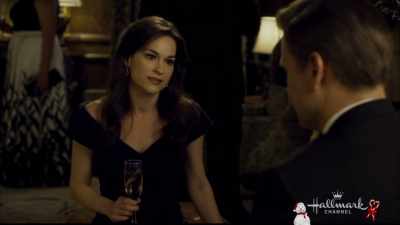 Someone else
that you'd rather be chasing? - Christmas Wishes & Mistletoe Kisses