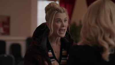 Someone from her TV show
called me - Reality Bites: A Hannah Swensen Mystery