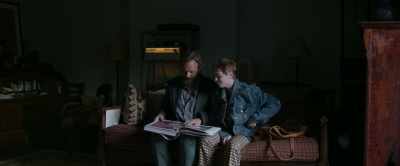 ♪ Someone to help you
with your coat ♪ - Memory