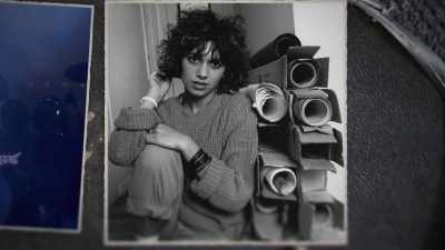 Someone like Susanna Hoffs, - Women Who Rock