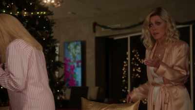Something about the way
you cracked that nut. - Ladies of the '80s: A Divas Christmas