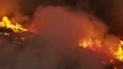 Something fire chief Reinard Geldenhuys - The Green Planet