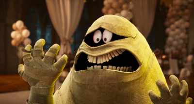 Something is happening. - Hotel Transylvania: Transformania