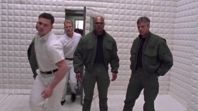 - Something just went inside Teal'c.
- You're hallucinating, Daniel. - Stargate SG-1
