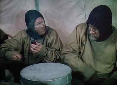 Something the matter with your hand? - Scott of the Antarctic