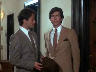 - Something wrong, old chap?
- Stomach's a bit queasy. - Remington Steele